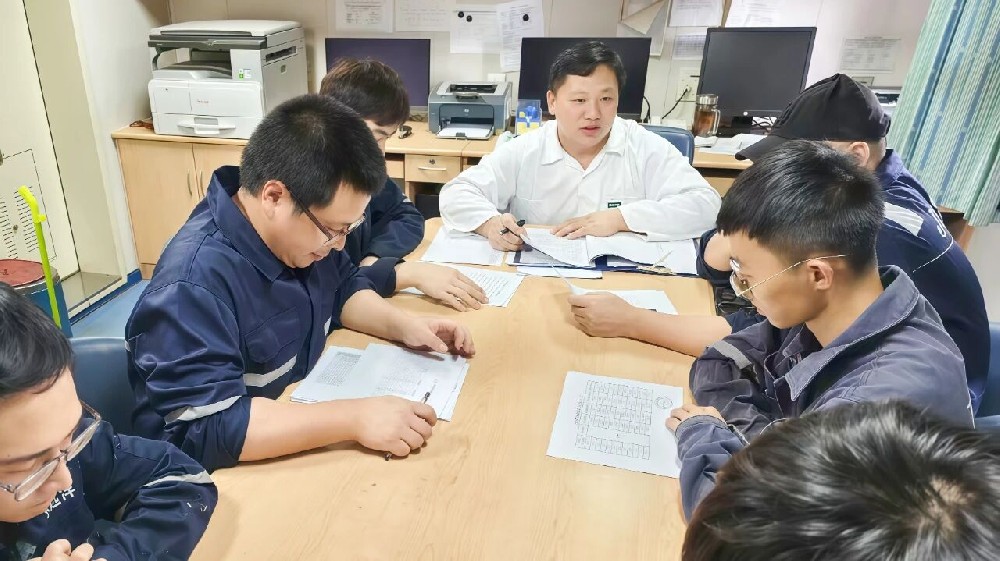 全力冲刺四季度丨江苏远洋所属船员公司锚定目标按下“加速键”