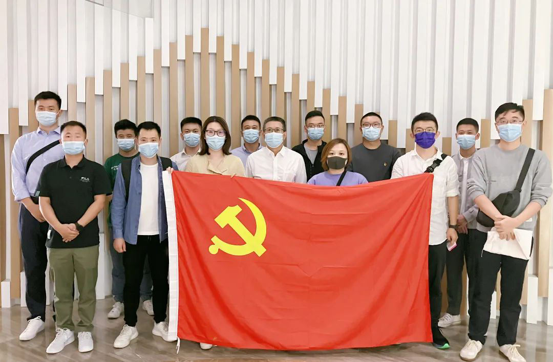 结对共建,凝心聚力——江苏远洋总部第一党支部携手人保财险南京营业部党支部开展观影活动