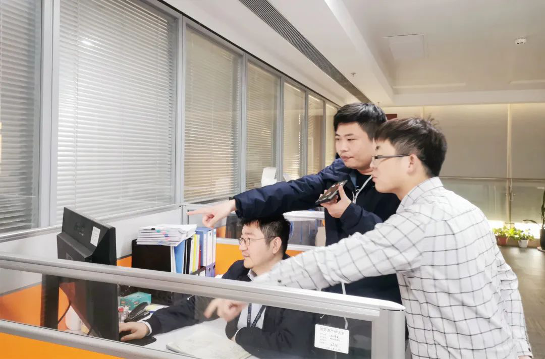 喜庆二十大 建功新时代 | 数字引领 科技赋能 太仓海运开展集运一体化箱管应用系统测试工作
