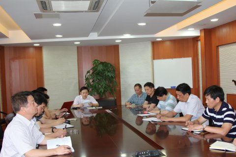机关第一党支部召开专题组织生活会
