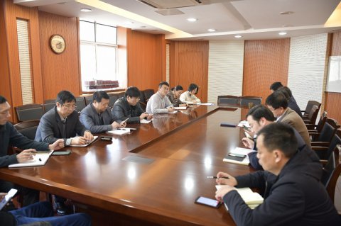 机关第一党支部召开专题组织生活会