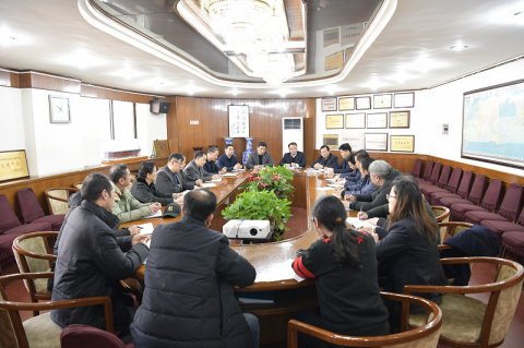 公司召开江苏省外轮供应有限公司中层以上领导干部会议