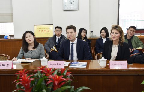 Eastern Bulk Carriers董事Andreas Skajaa一行来我司拜访