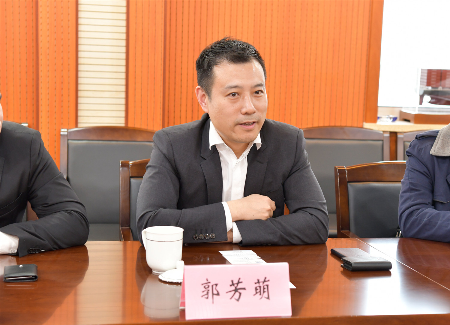 微信图片_20190401155815_副本.jpg