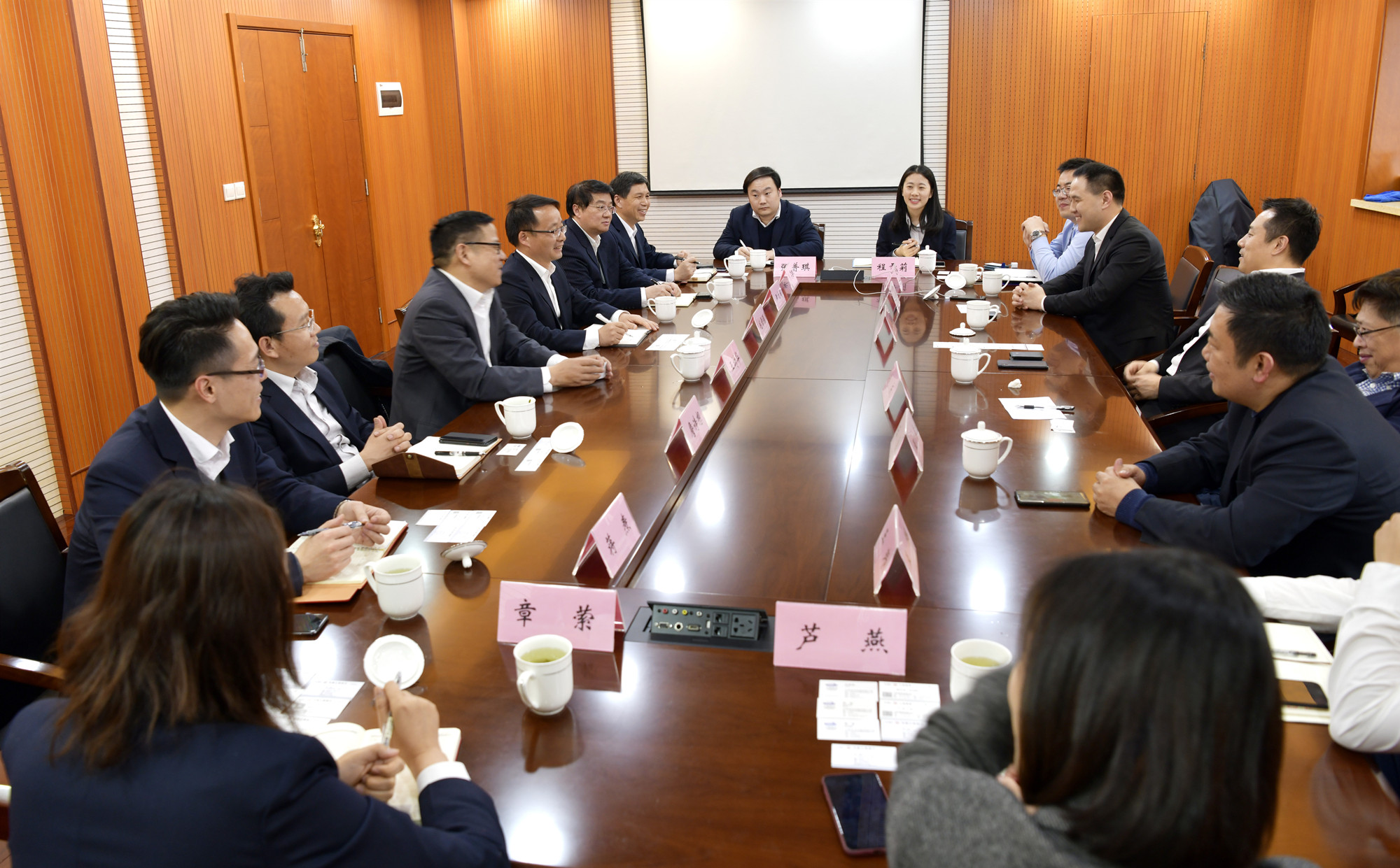 微信图片_20190401153923_副本.jpg