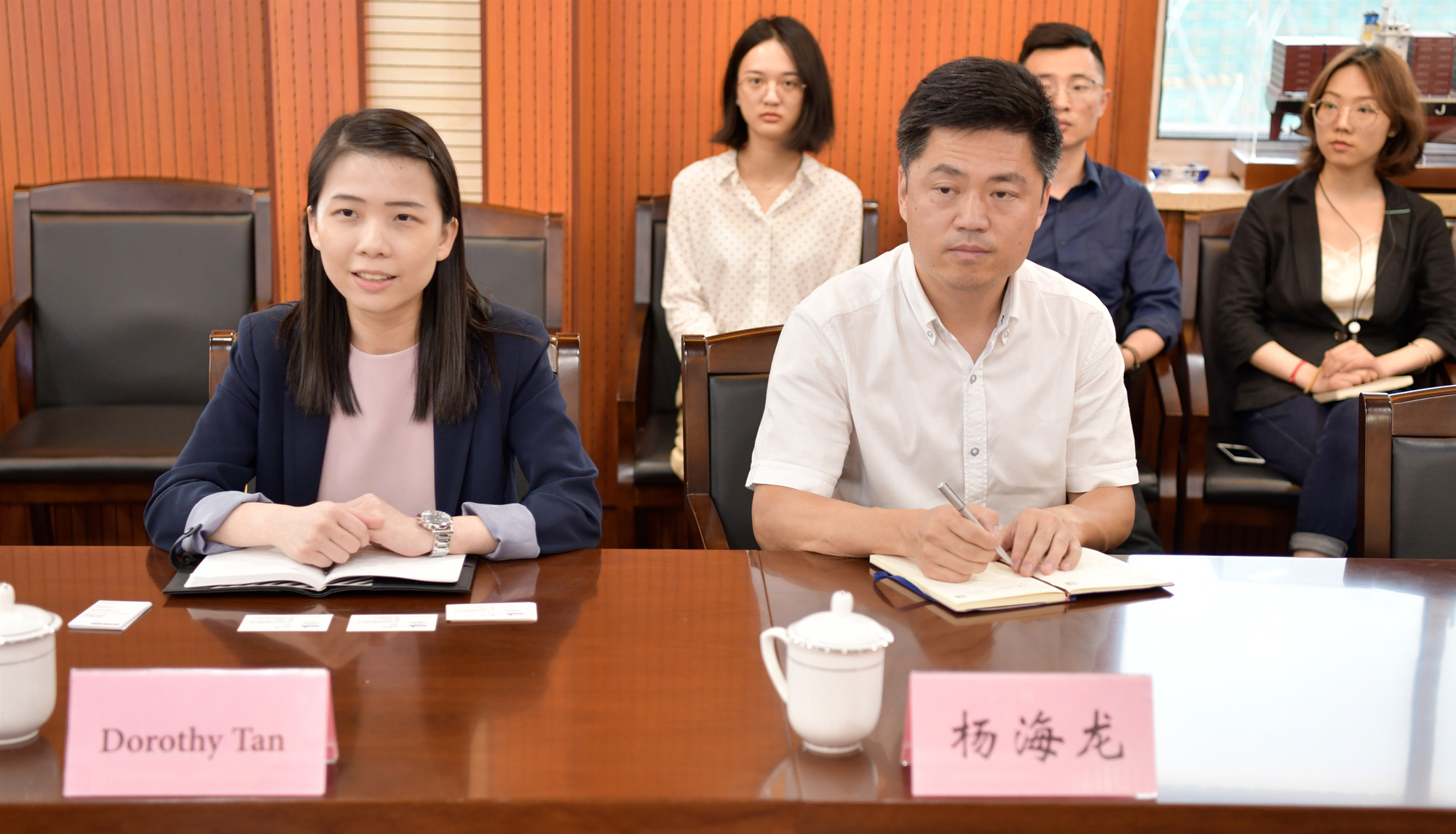 微信图片_20190610163213_副本.jpg
