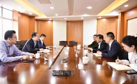 中国船东互保协会副总经理宫锡谦一行到访江苏远洋