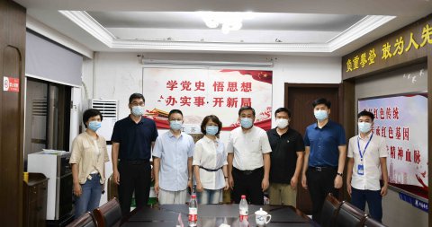 同心同在 共抗疫情 江苏远洋向湖南路街道管委会赠送防疫物资