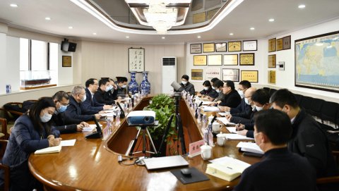 谭瑞兵带队到江苏远洋开展春节前安全防疫检查