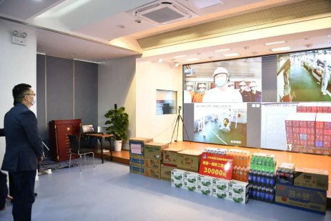 江苏省港口集团总经理关永健慰问疫情防控一线职工